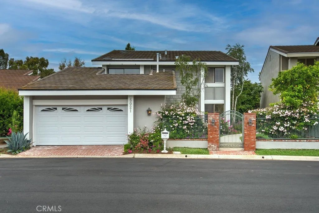5021 Corkwood Lane — photo