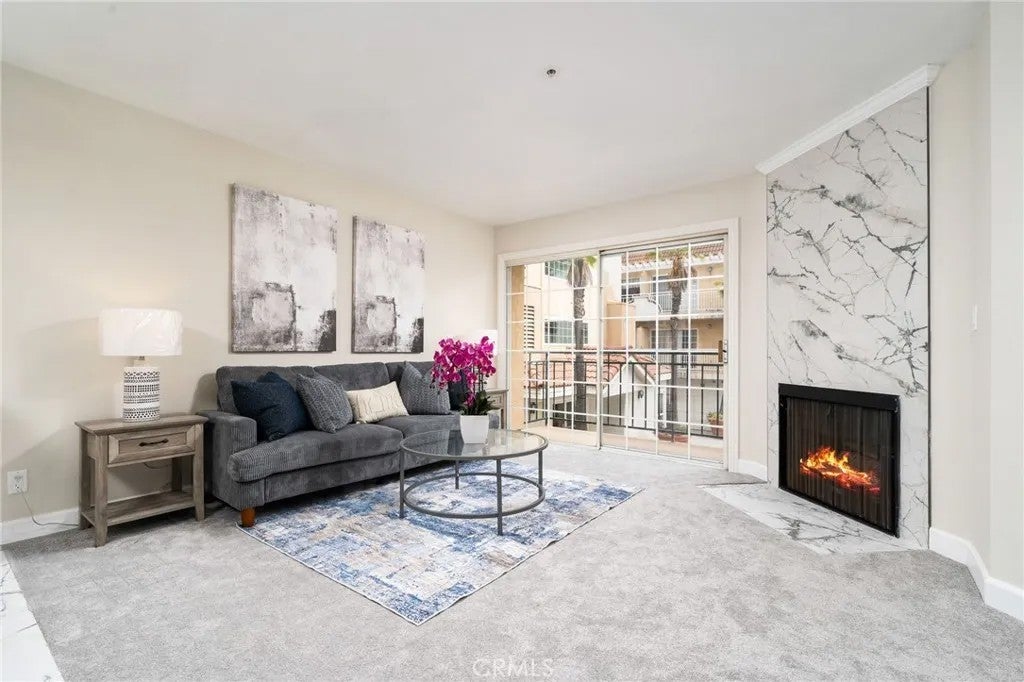 4760 Templeton Street 3226 — photo