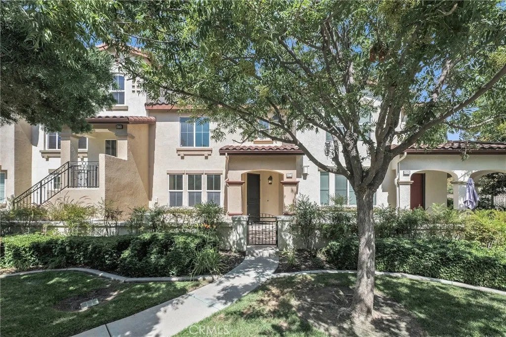 40274 Rosewell Court — photo