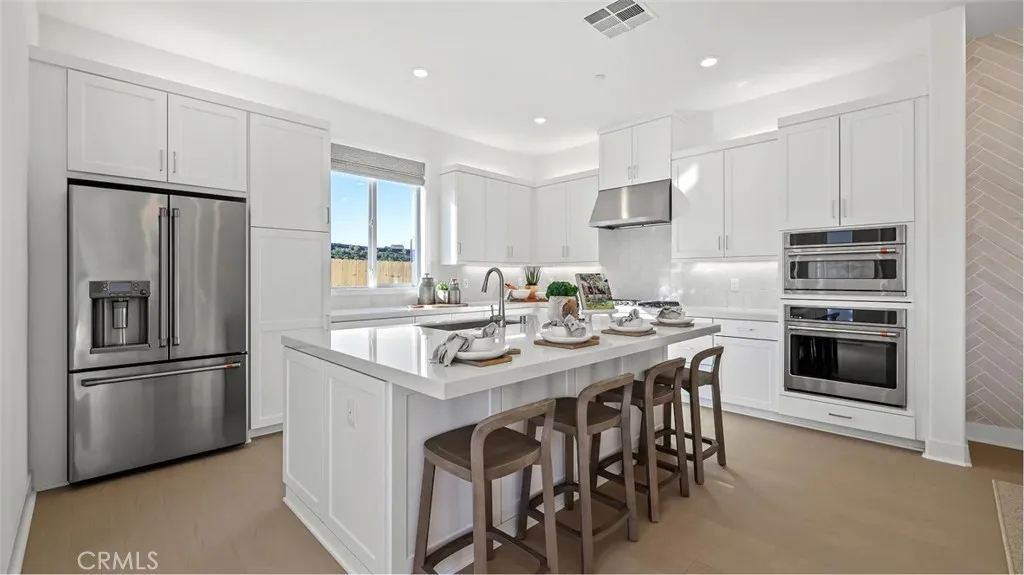 26671 Eclipse Way, Valencia, CA 91381 — photo 2