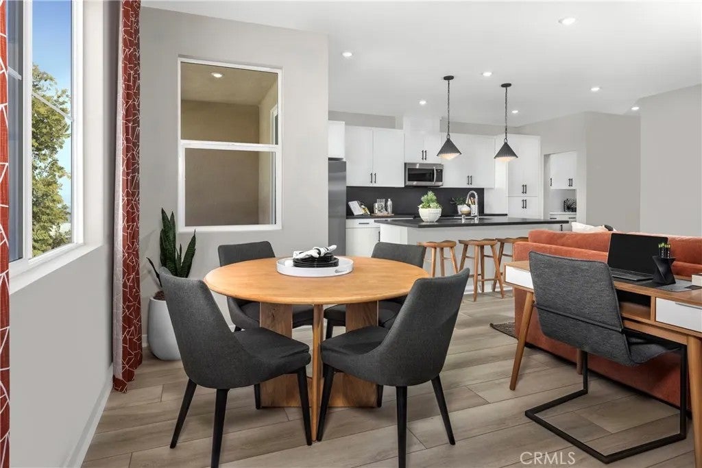 3681 W S. Eichler Paseo 3 — photo