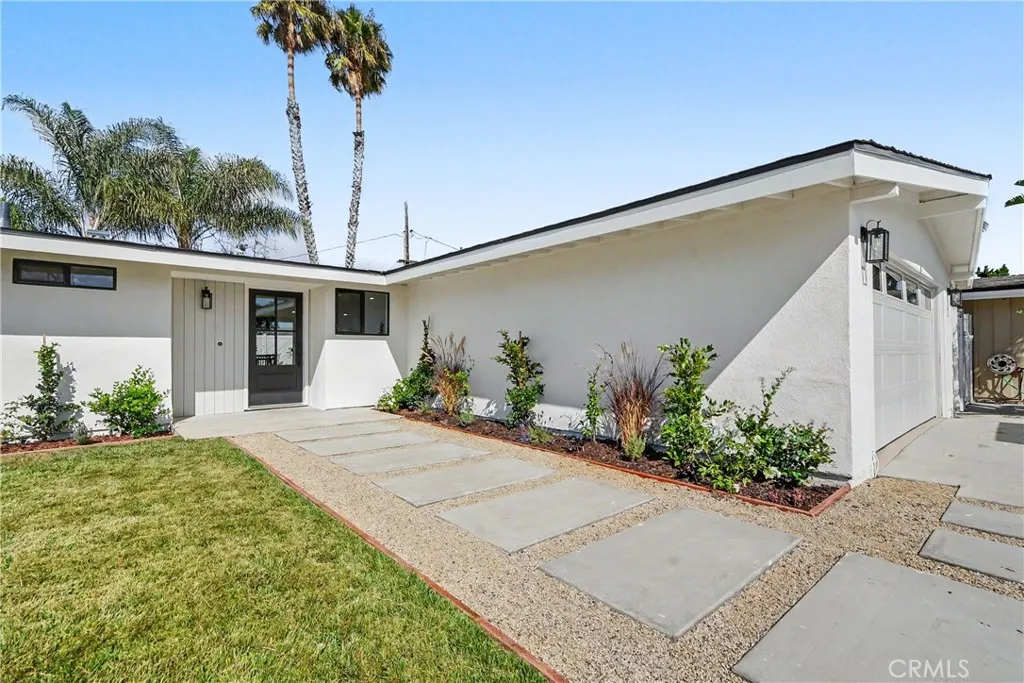 2425 Bowdoin, Costa Mesa, CA 92626 — photo 2
