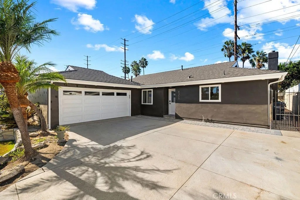 8351 Amsterdam Drive — photo