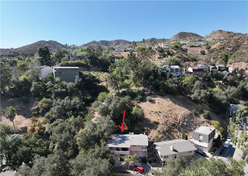 2567 E Chevy Chase, Glendale, CA 91206 — photo 2