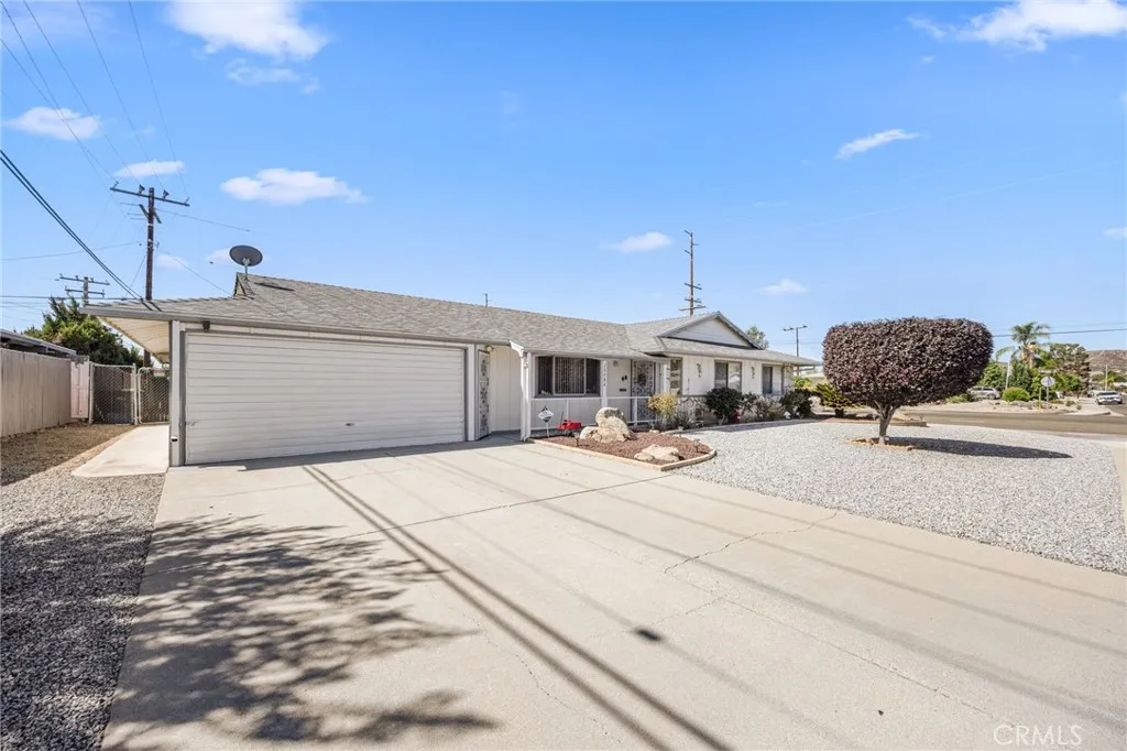 28984 E Worcester, Sun City, CA 92586 — photo 2