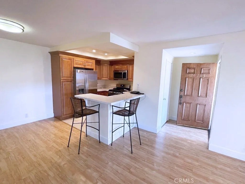 24243 El Pilar 46 — photo