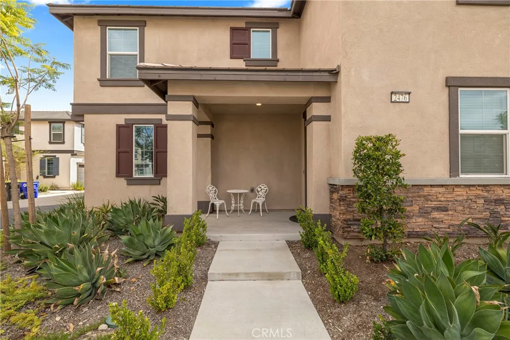 2476 Gunner Ridge, Rialto, CA 92377 — photo 2
