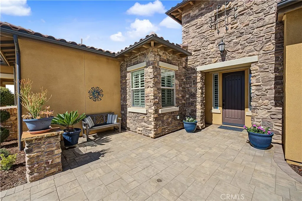 7759 Kingdom Drive, Riverside, CA 92506 | Realty.com