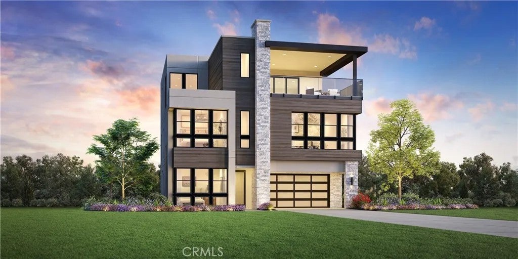 417 Mila — photo