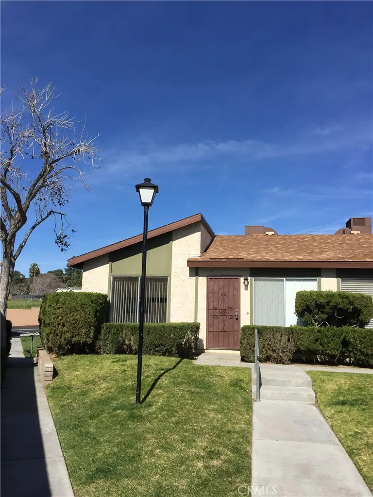 1329 Vista Serena — photo