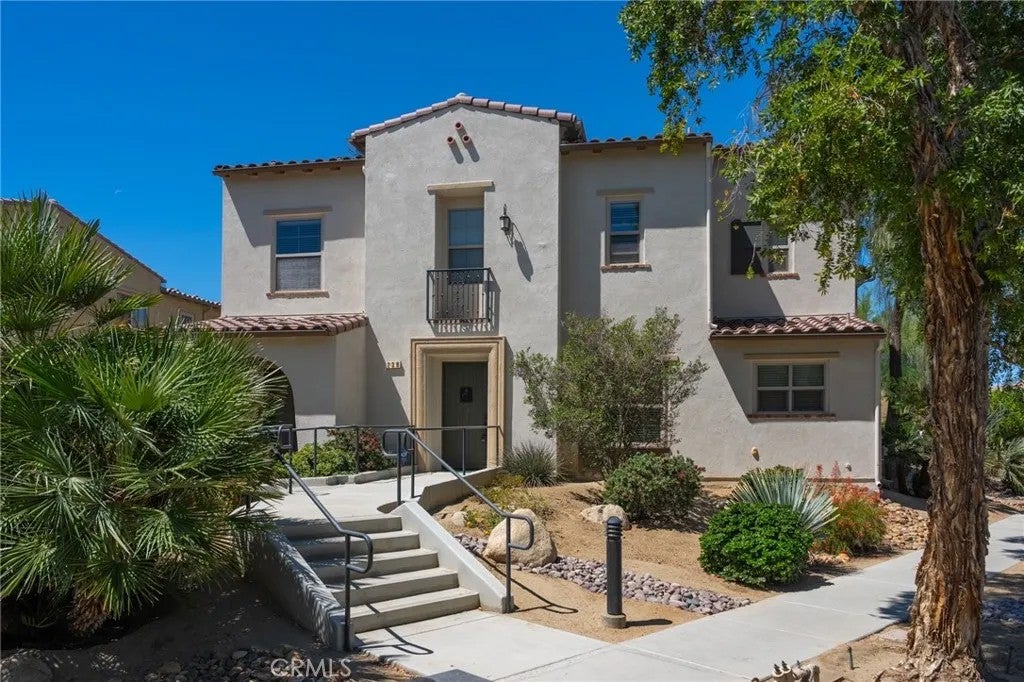 238 Paseo Gregario — photo