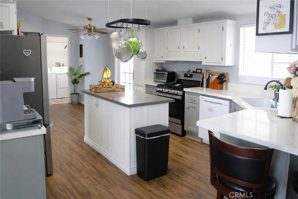 16444 Bolsa Chica 60 — photo