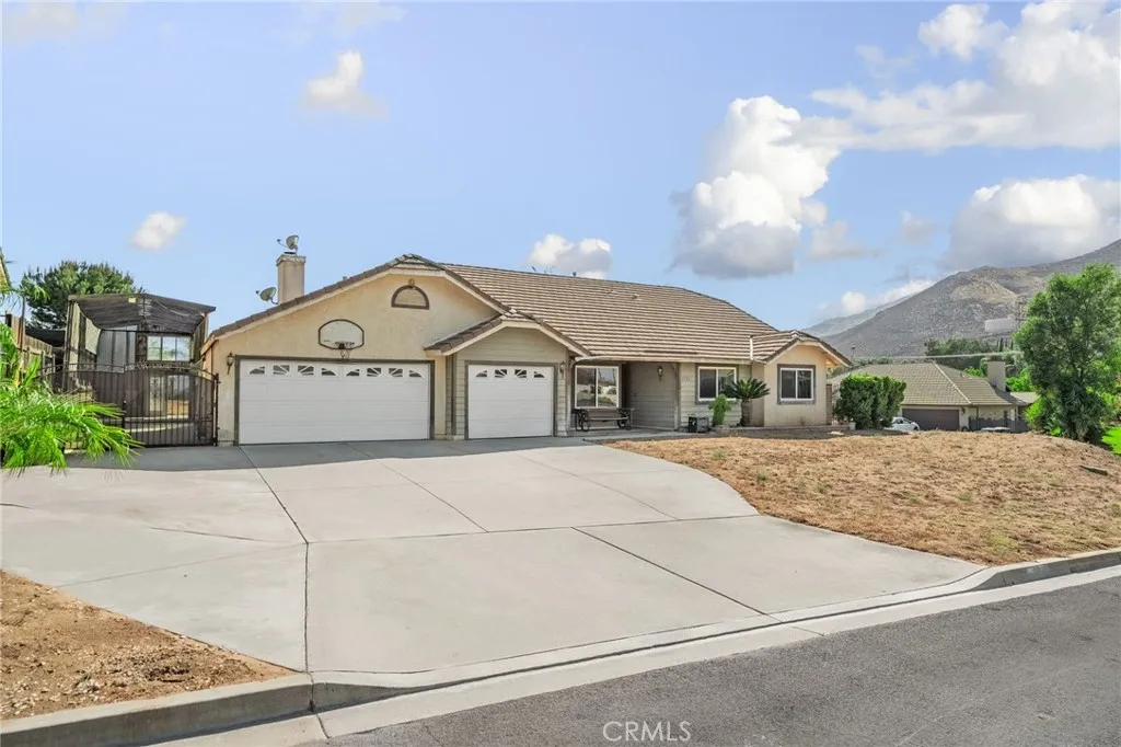 6736 Brenton Street — photo