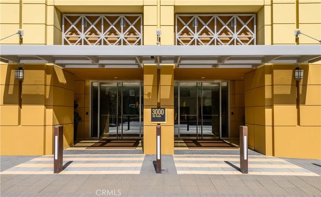 3085 Scholarship — photo