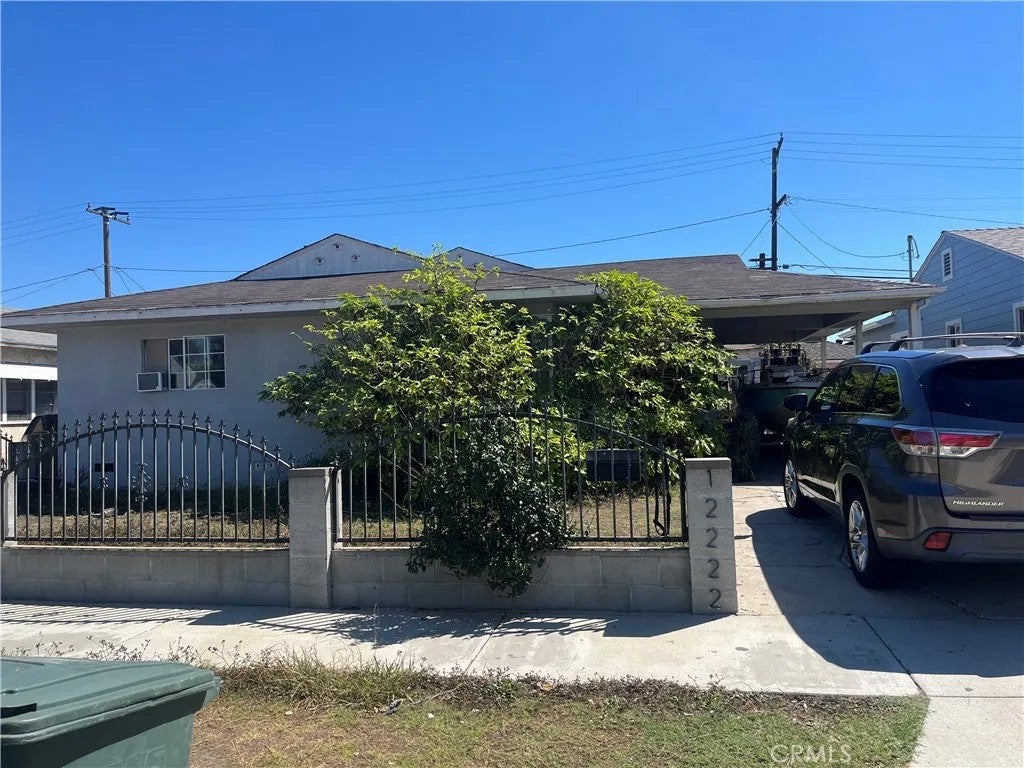 12222 Felton — photo