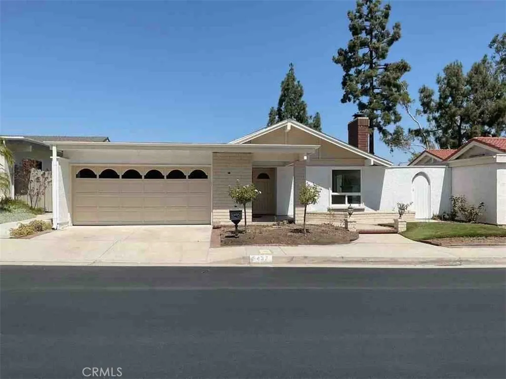 6437 E Calle Del Norte — photo