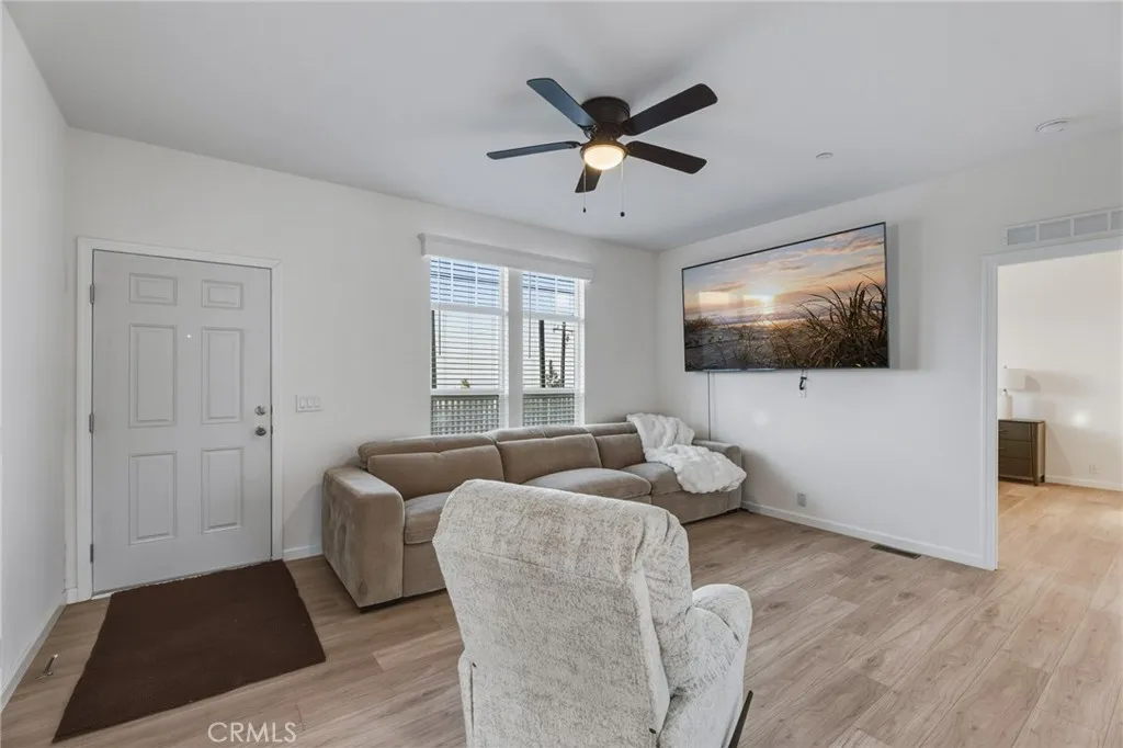 8380 Riggins, Phelan, CA 92371 — photo 3