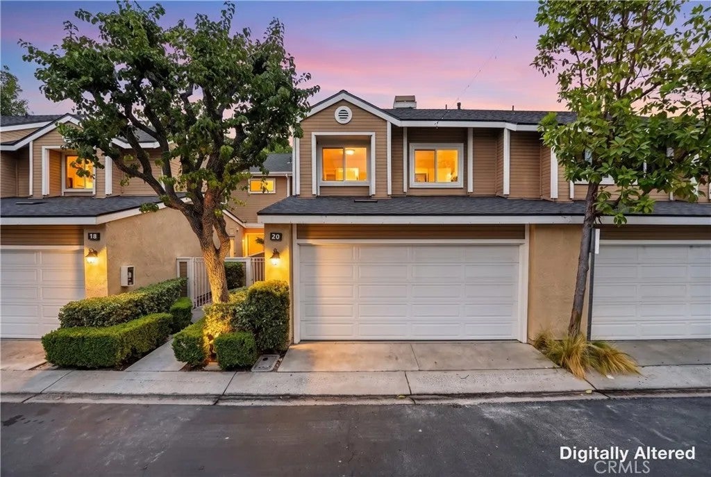 20 Rosewood — photo