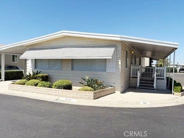 14851 Jeffrey 117 — photo