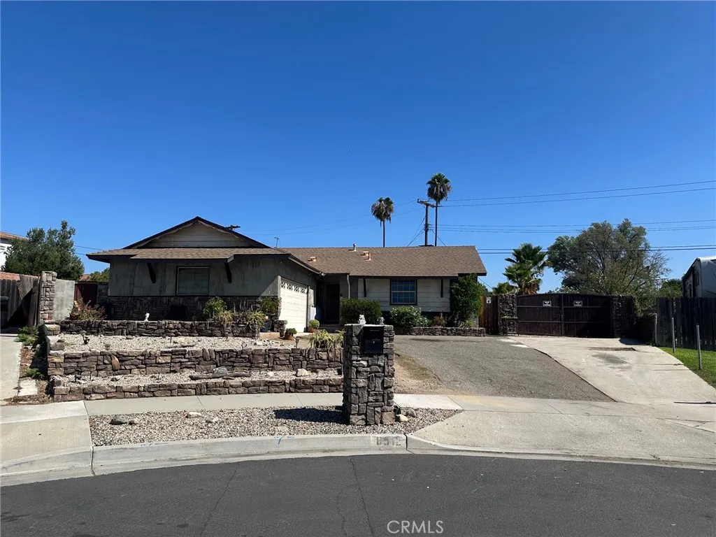 8512 Verbena — photo
