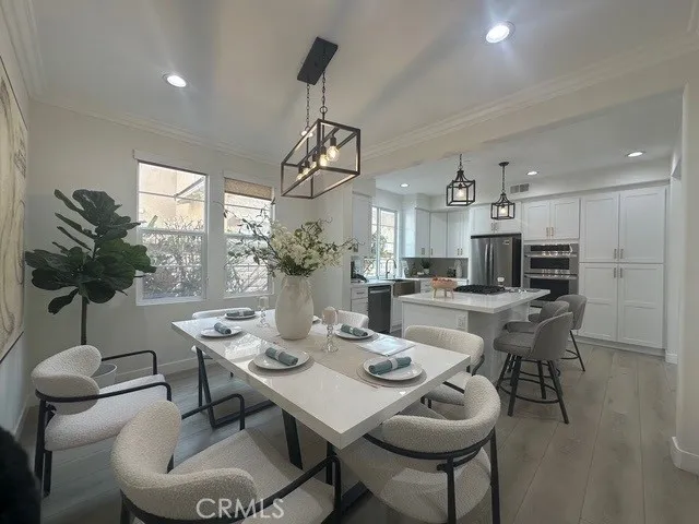 96 Canopy, Irvine, CA 92603 — photo 2
