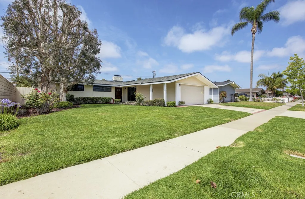312 Princeton Drive — photo