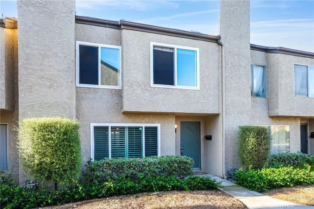 10793 Onyx Court — photo