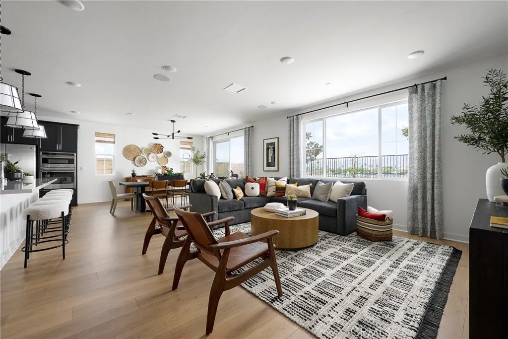 11365 Kunihira Court — photo