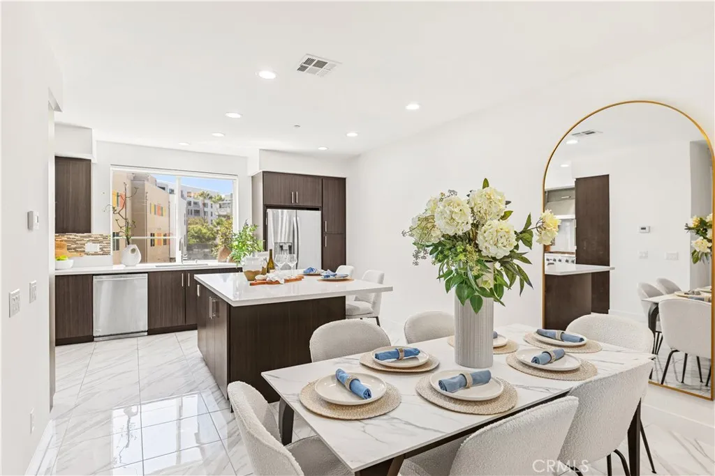 248 Rockefeller, Irvine, CA 92612 — photo 2