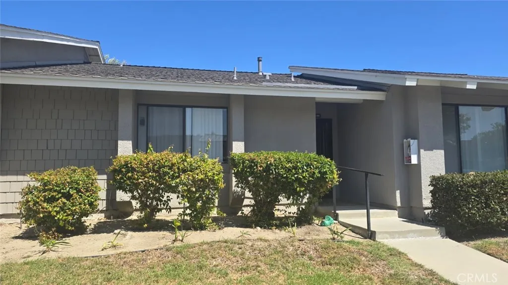 8877 Tulare Drive Unit 314B — photo