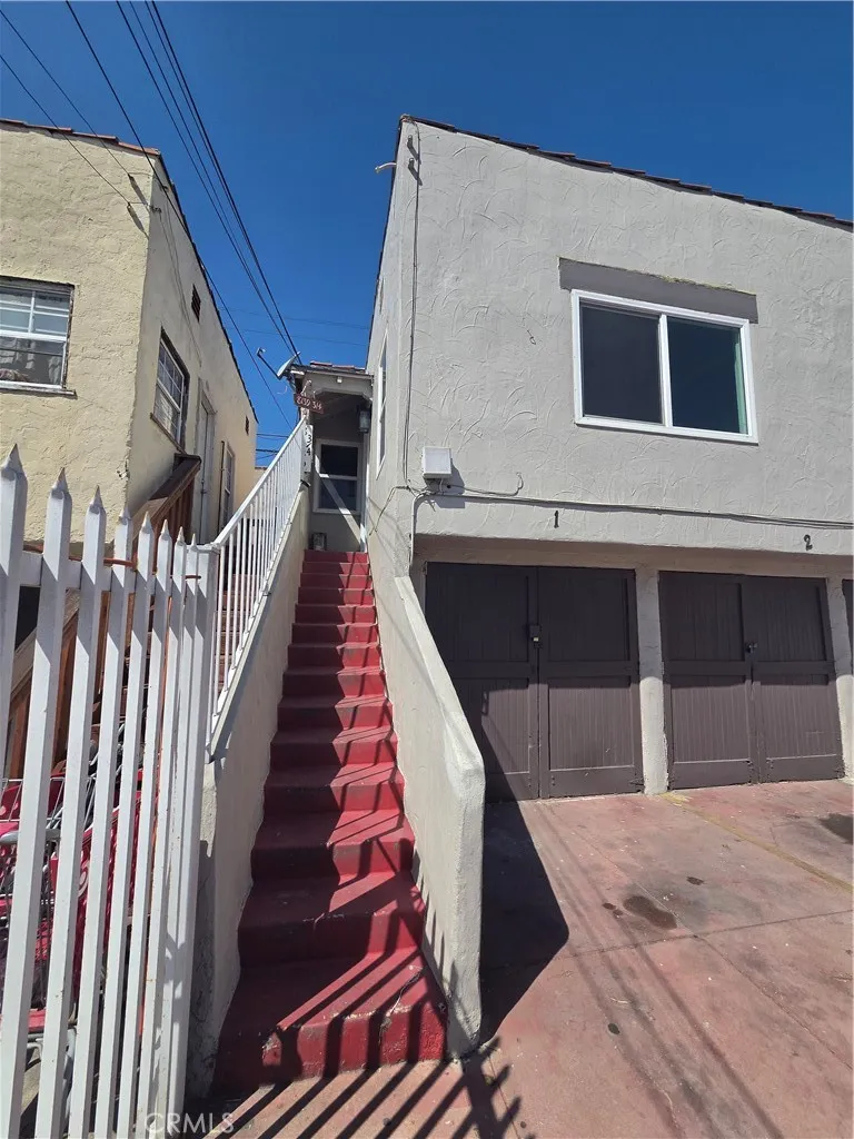 8139 Beechwood Unit 3/4 — photo