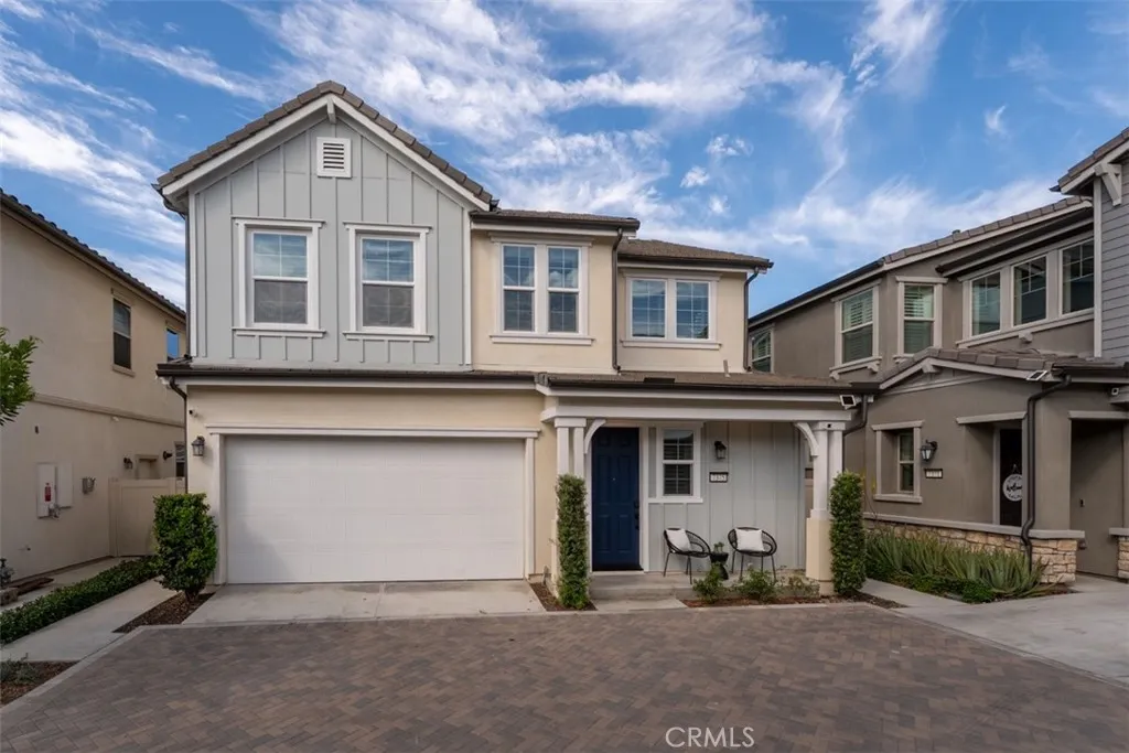 7375 Wisteria Lane — photo