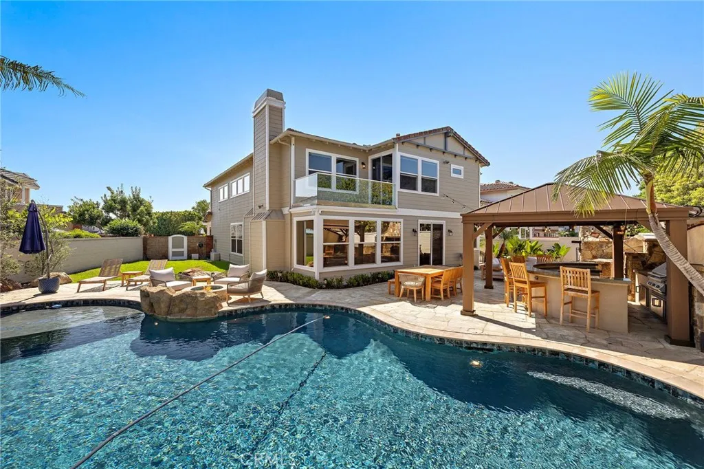 6403 Royal Grove — photo