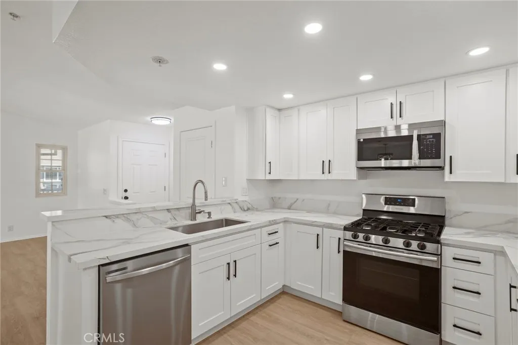 1788 Shady Oaks Court — photo