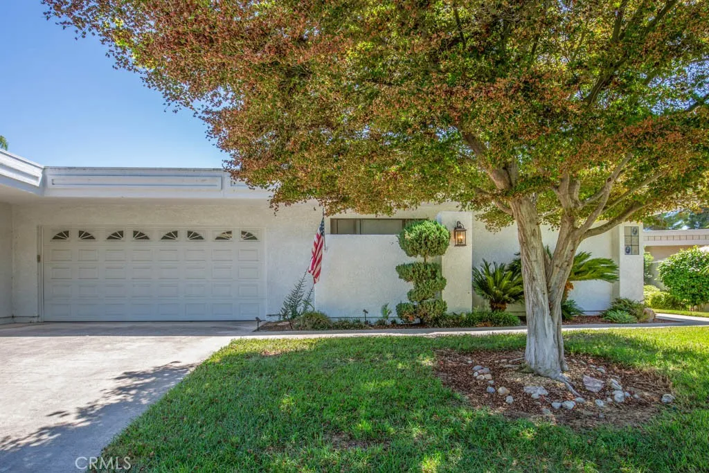 5553 Rayo Del Sol Unit B — photo