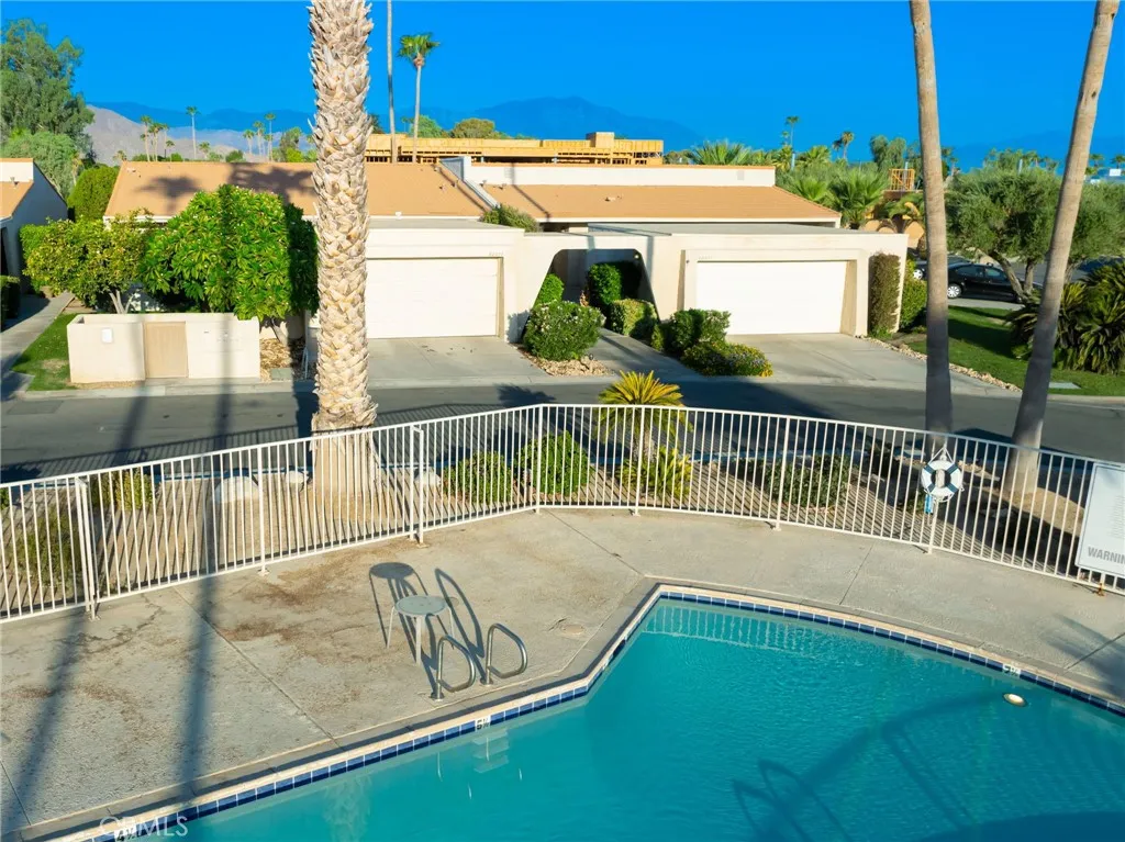 80071 Palm Circle Drive — photo