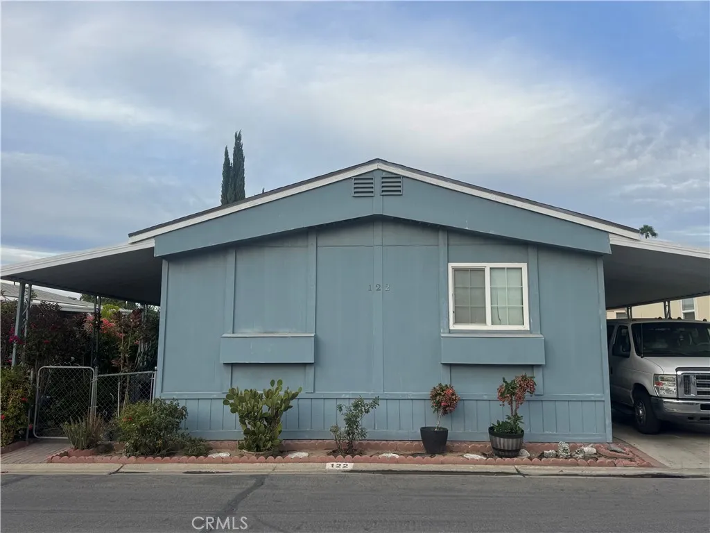 777 S Temescal Unit 122 — photo