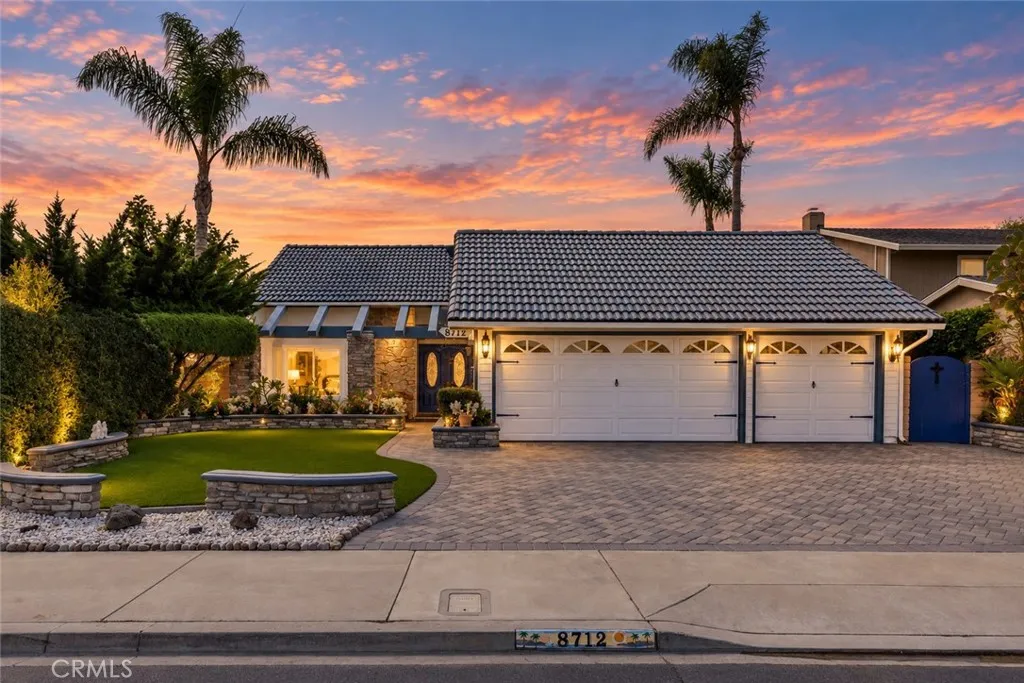 8712 Mossford Dr. — photo