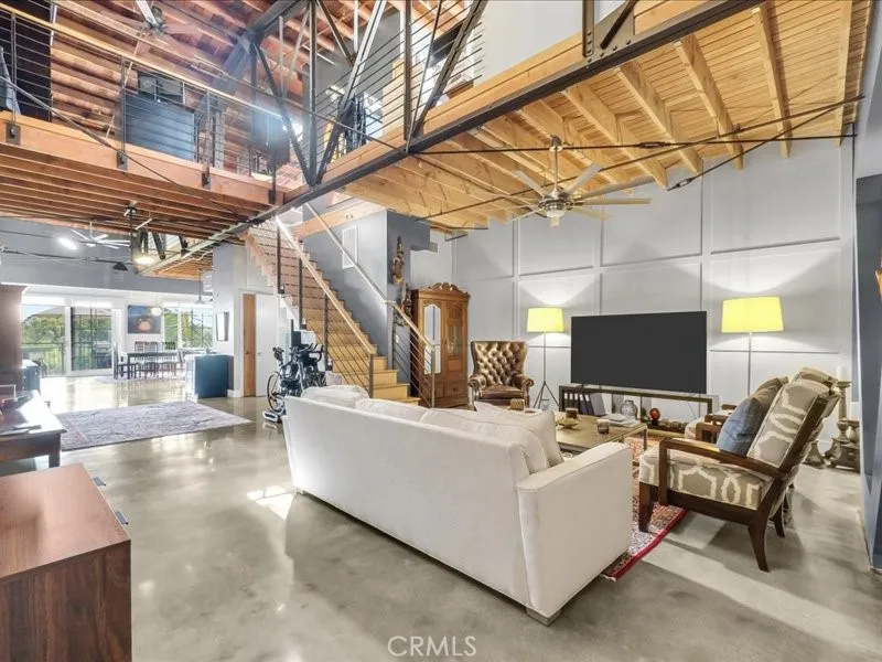 1100 E 3rd #204, Long Beach, CA 90802 — photo 2