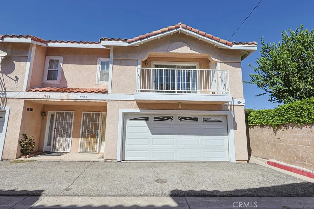 1708 S Angel Court — photo