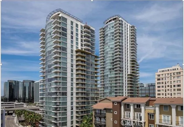 411 W Seaside Way Unit 225 — photo