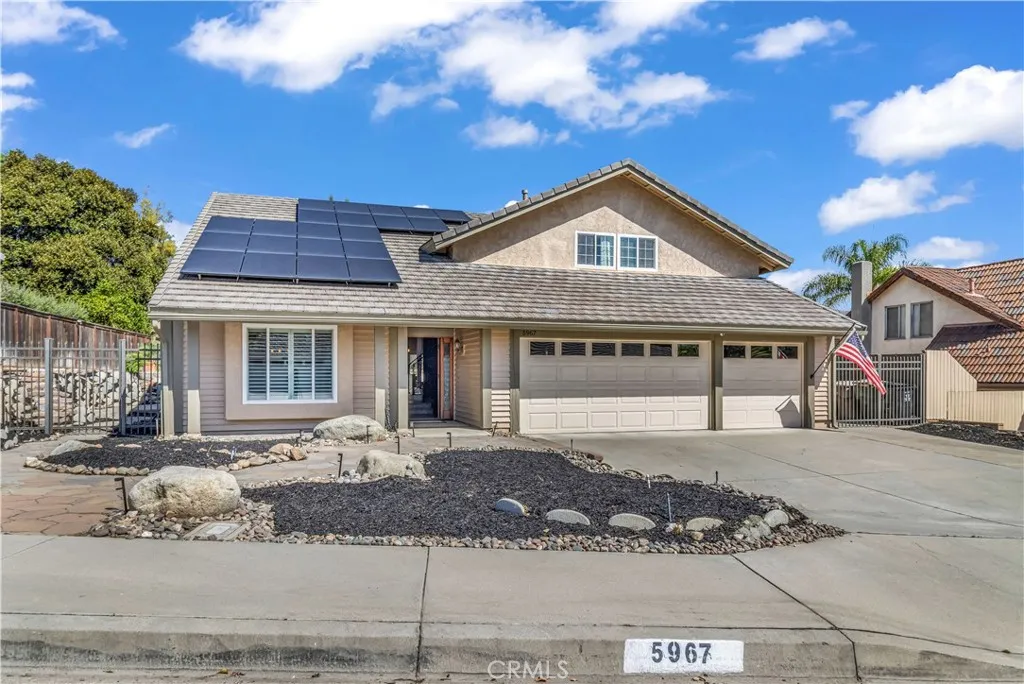 5967 Jacaranda Lane — photo