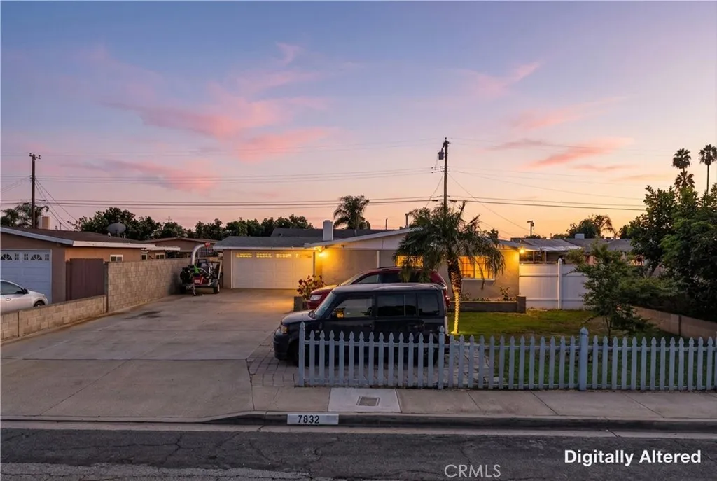 7832 Ruthann — photo