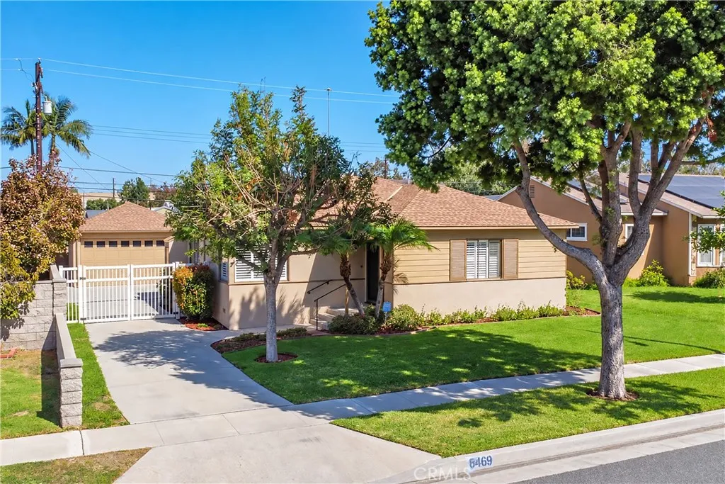 8469 Calendula Drive — photo
