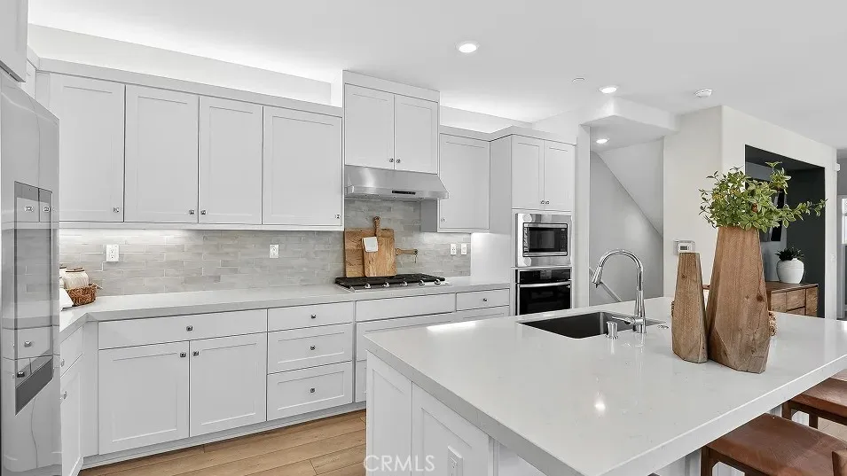 16318 Scorpion Court — photo