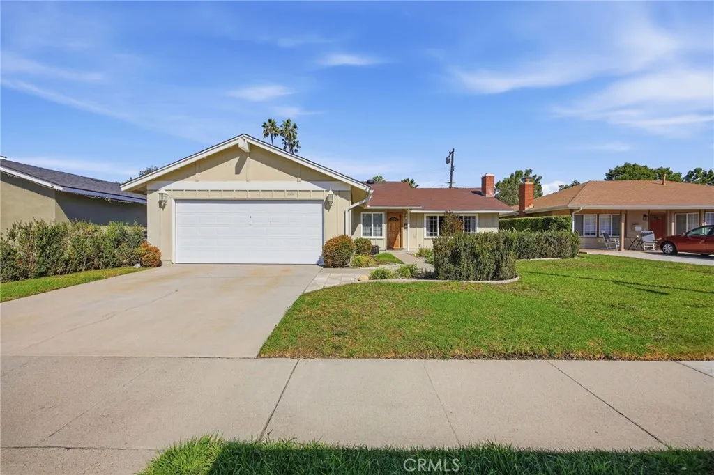 6211 Mar Vista Dr — photo