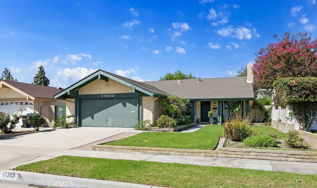 17203 De Groot Place — photo