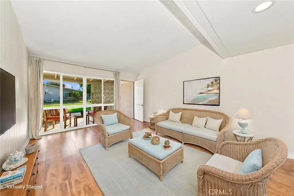 1400 Mayfield Unit 57-J — photo