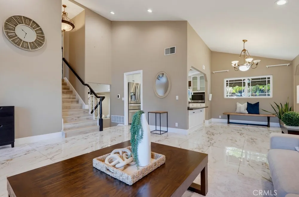 5550 E Edgemar, Anaheim, CA 92807 — photo 2