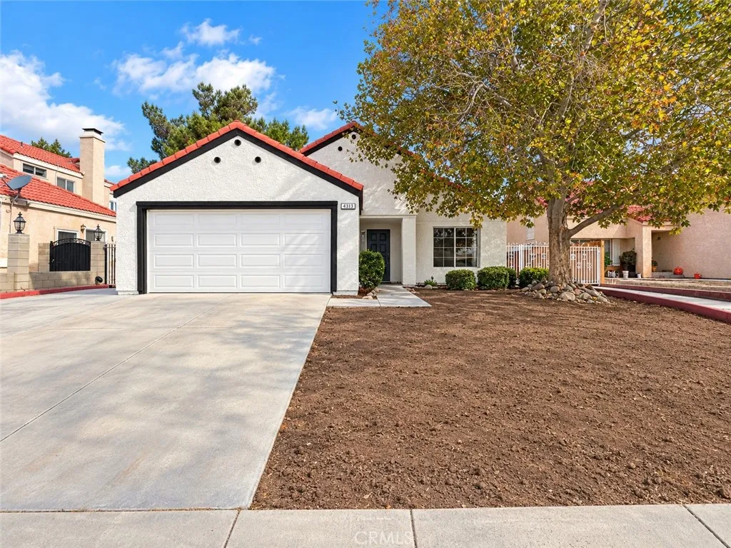 4313 Lexington Court — photo